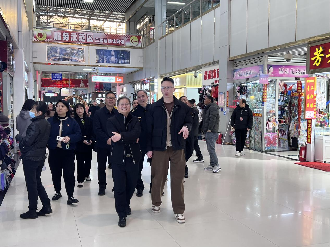 市檢查組對錢江市場黨建示范點創建進行驗收