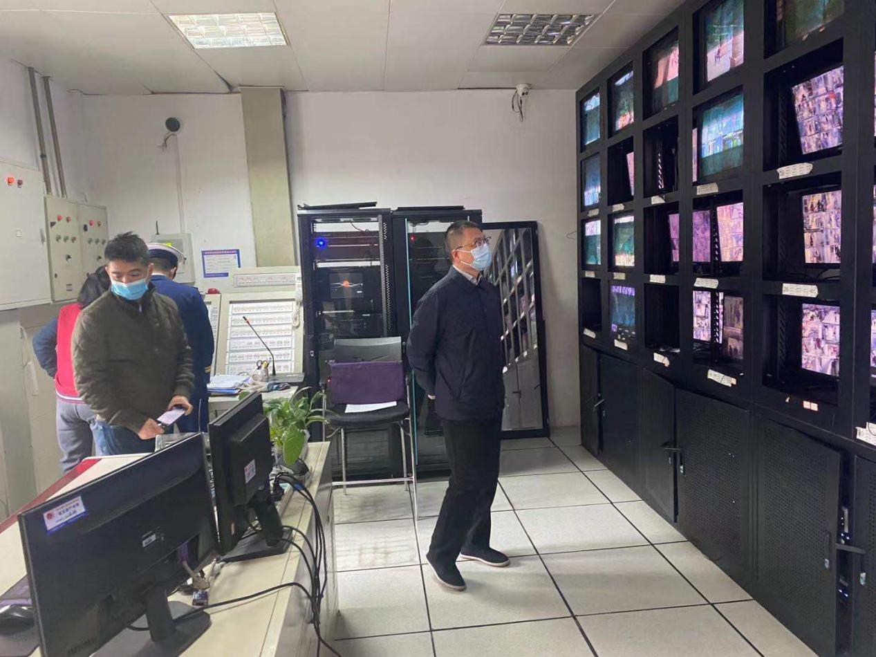 拱墅區(qū)委副書(shū)記、政法委書(shū)記李煒一行 走訪錢江商城